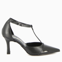 Ary Black Pumps