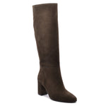 Lorena Crosta T.Moro boot