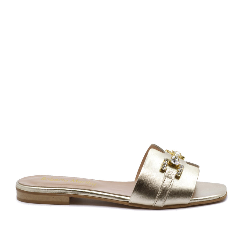 Positano flat sandal in gold laminate