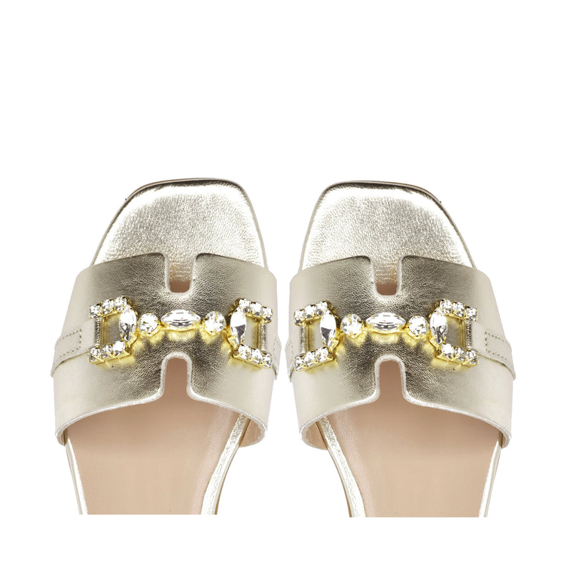 Positano flat sandal in gold laminate