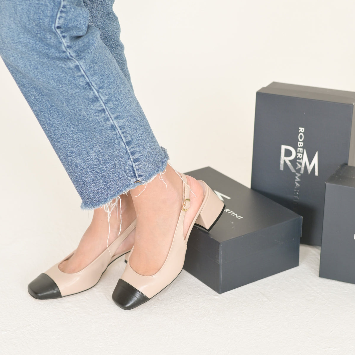 Chiara Slingback Beige-Black