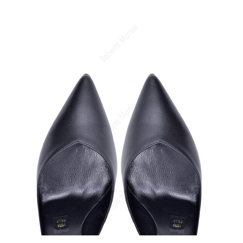 Wanda Black Pumps